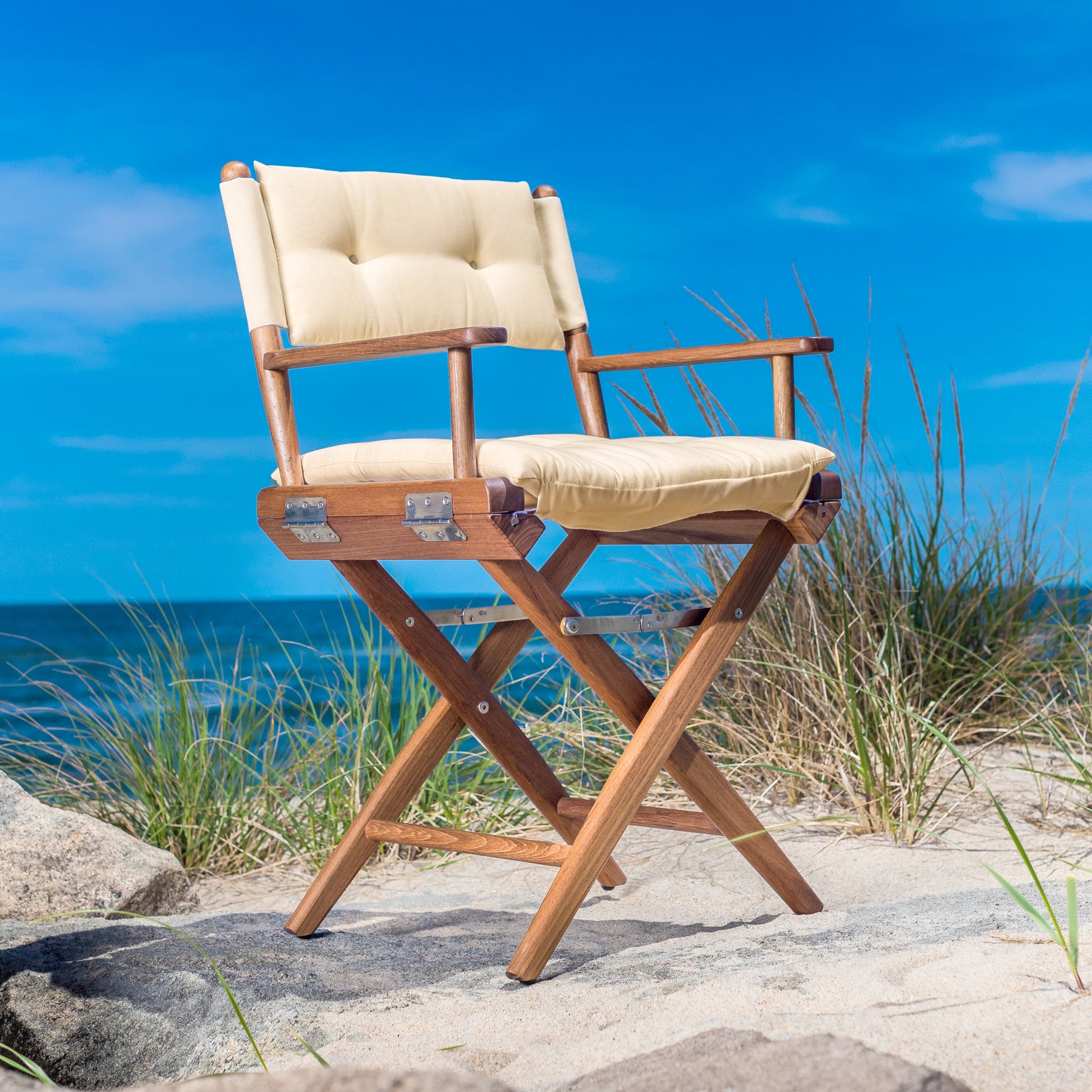 Directors Chair With Creme Cushions - Oiled Finish - 61043
