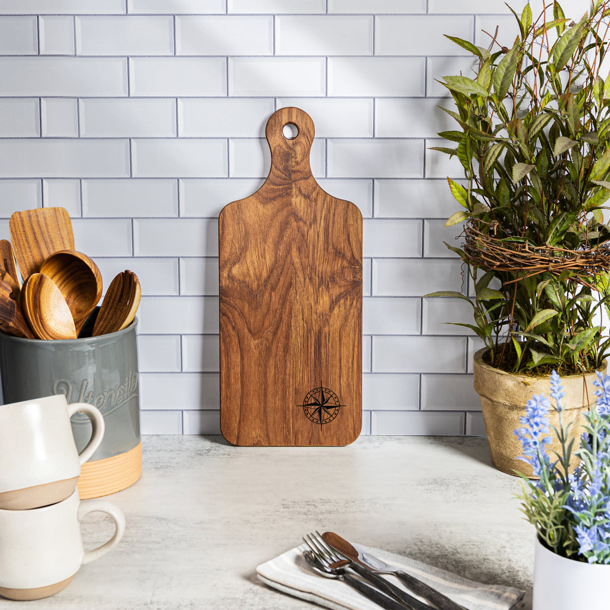 Chef's Collection Teak Small Charcuterie Board - Compass - 7" x 12" - 60763COMC
